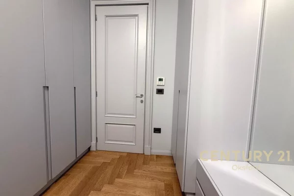 Appartamento in affitto a Tirana 1+1, Arredato