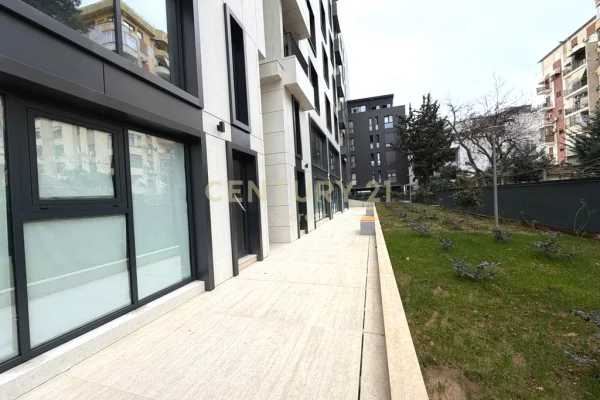 Ambient biznesi me qera 3+1 ne Tirane - 800 Euro