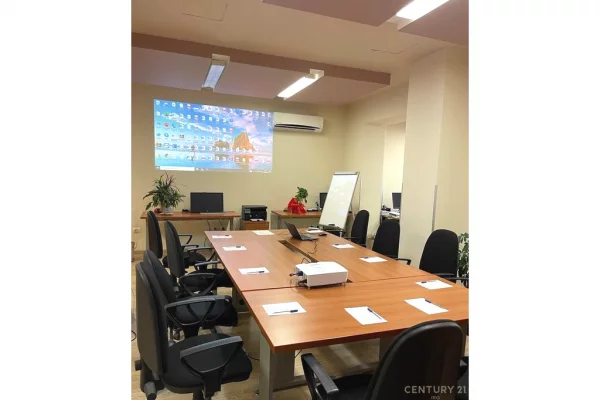 Jepet me qira ambient zyrash – Shallvare 1,500 € /Muaj