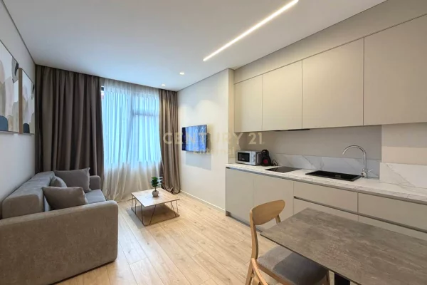 Shtepi ne shitje Apartament ne Tirane, 3+1, Mobilimi E mobiluar, Pagesa 400,000  Euro.