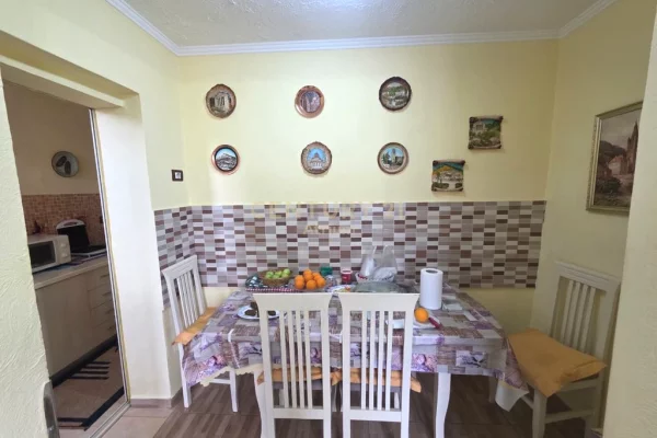 Apartment for sale in Tirana 2+1, In Part