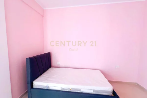 Appartamento in affitto a Tirana 2+1, Arredato