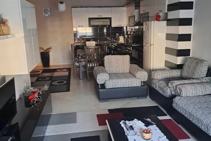 Apartament me qera 2+1 Fresk 