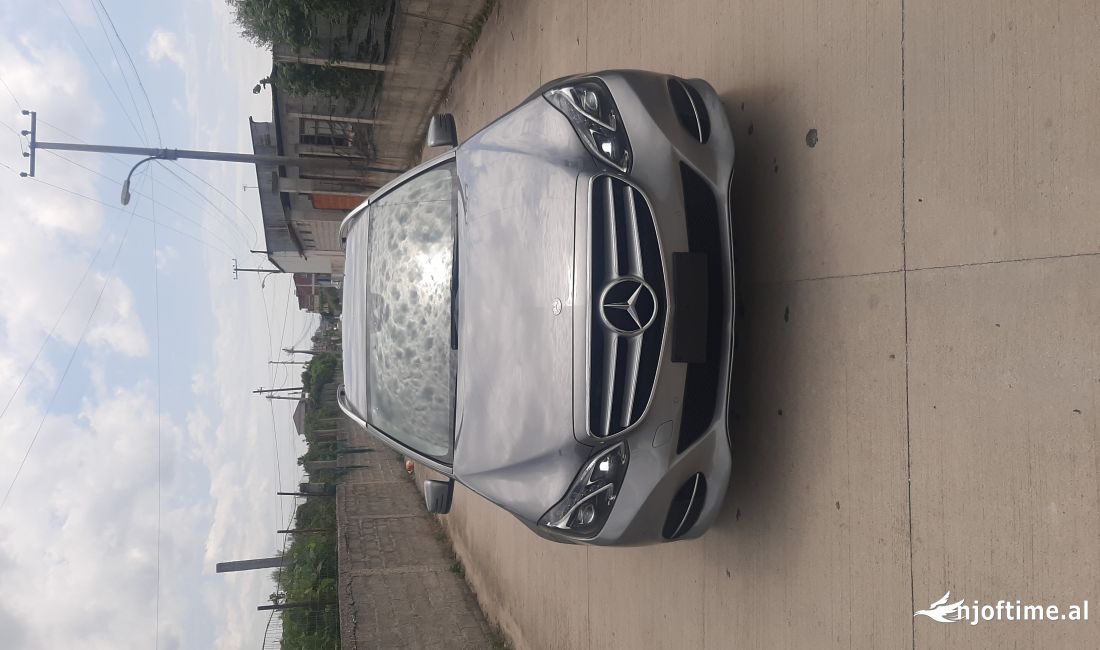 Auto in Vendita a Fier, Mercedes-Benz, 2015 Diesel,Kambio Automatik Pagamento 13,000  Euro.