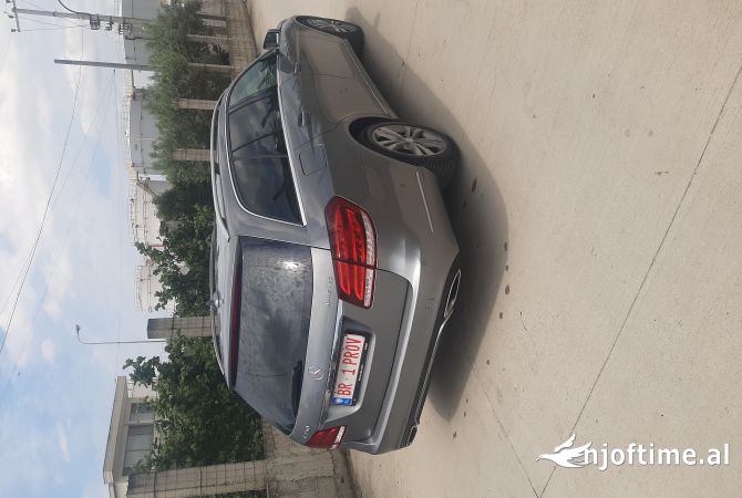 Auto in Vendita a Fier - 13,000 Euro