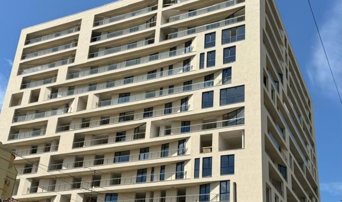 Apartment for sale in Tirana 2+1, Emty