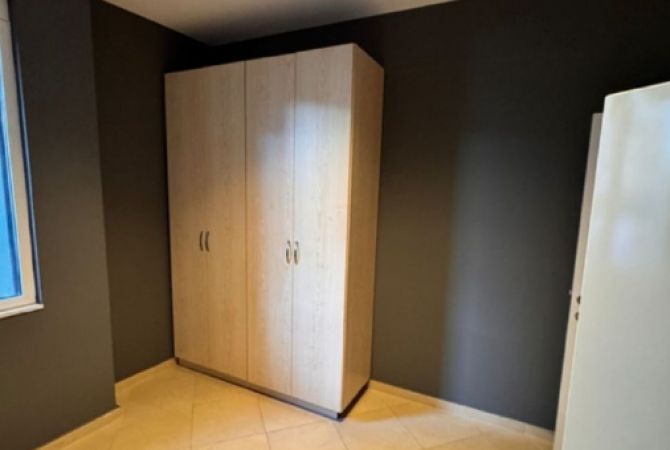 Business Property for Rent 3+1 in Tirana - 750 Euro