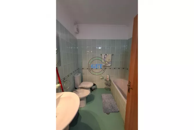 Shtepi me qera Apartament ne Durres, 2+1, Mobilimi E mobiluar, Pagesa 600  Euro.