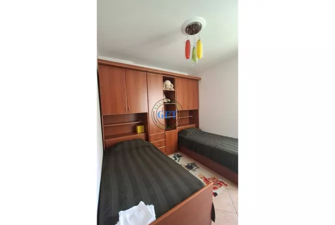 Shtepi me qera Apartament ne Durres, 2+1, Mobilimi E mobiluar, Pagesa 600  Euro.