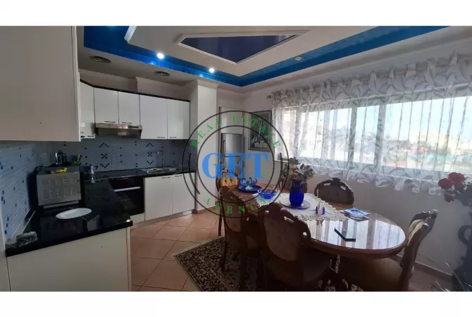 Shtepi me qera Apartament ne Durres, 2+1, Mobilimi E mobiluar, Pagesa 600  Euro.