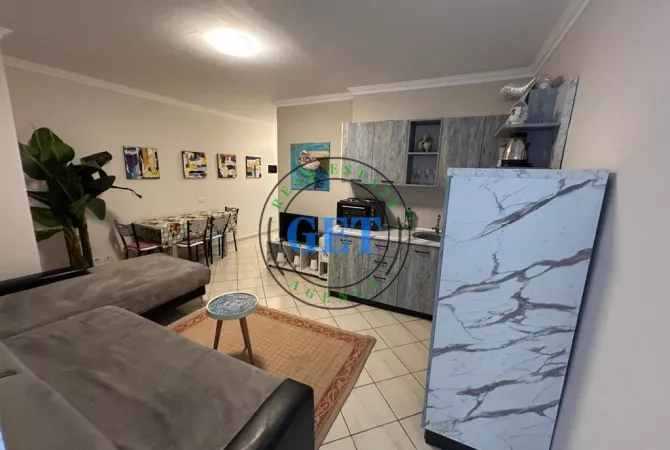 Shtepi me qera 2+1 ne Durres - 500 Euro