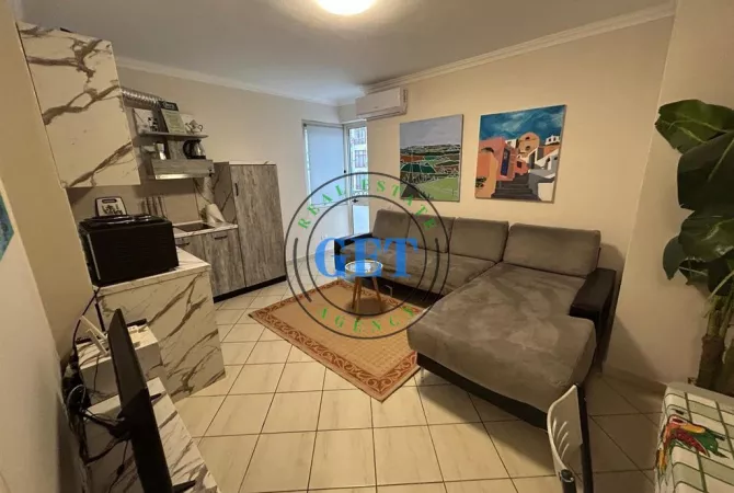 Shtepi me qera Apartament ne Durres, 2+1, Mobilimi E mobiluar, Pagesa 500  Euro.