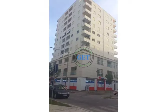 Shtepi me qera Apartament ne Durres, 2+1, Mobilimi Pjeserisht e mobiluar, Pagesa 400  Euro.