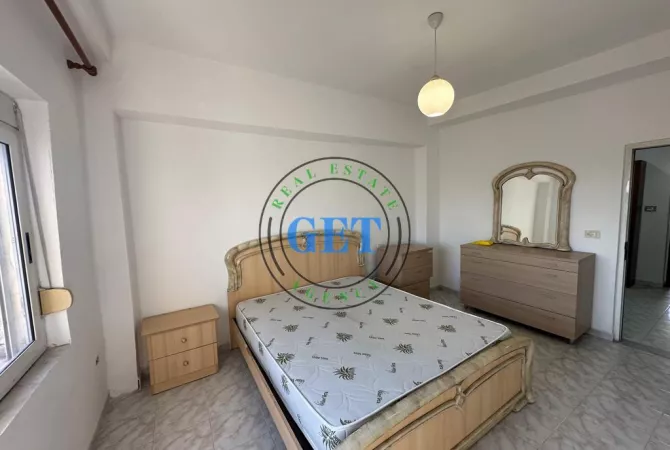 Shtepi me qera Apartament ne Durres, 1+1, Mobilimi E mobiluar, Pagesa 300  Euro.