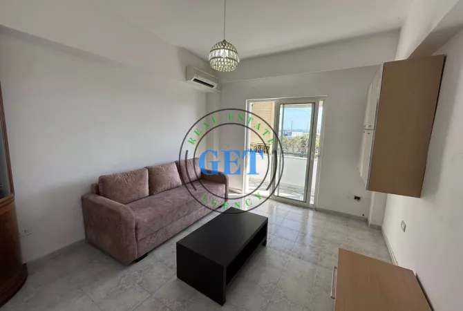 Shtepi me qera Apartament ne Durres, 1+1, Mobilimi E mobiluar, Pagesa 300  Euro.