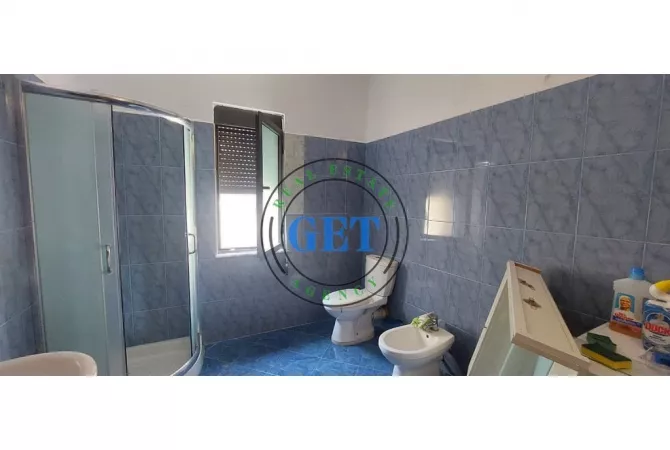 Shtepi me qera Apartament ne Durres, 1+1, Mobilimi E mobiluar, Pagesa 350  Euro.