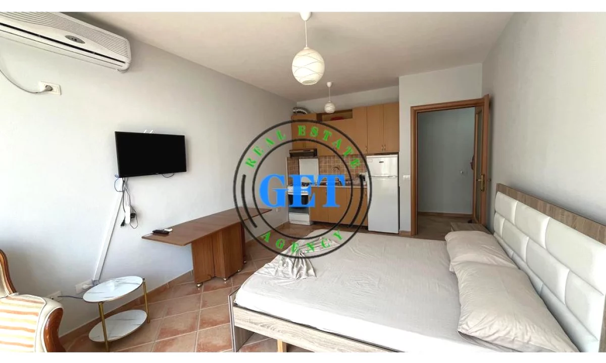 Shtepi ne shitje Apartament ne Durres, Garsoniere, Mobilimi E mobiluar, Pagesa 58,000  Euro.