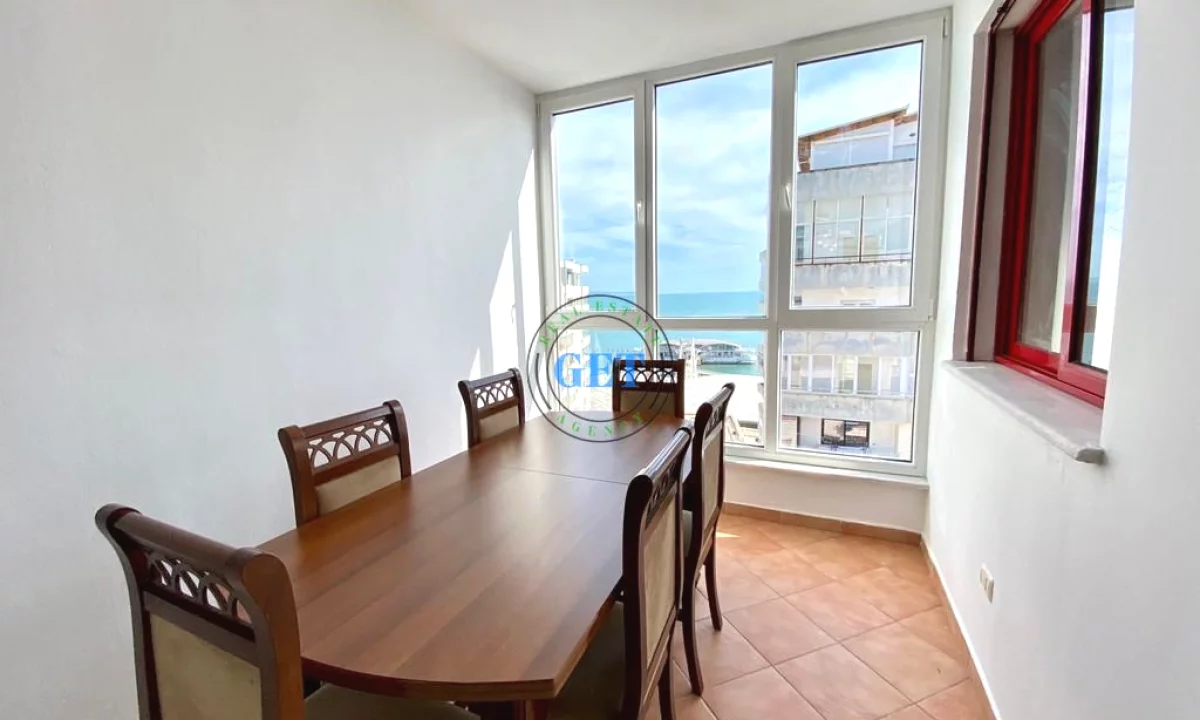 Shtepi ne shitje Apartament ne Durres, 2+1, Mobilimi E mobiluar, Pagesa 250,000  Euro.