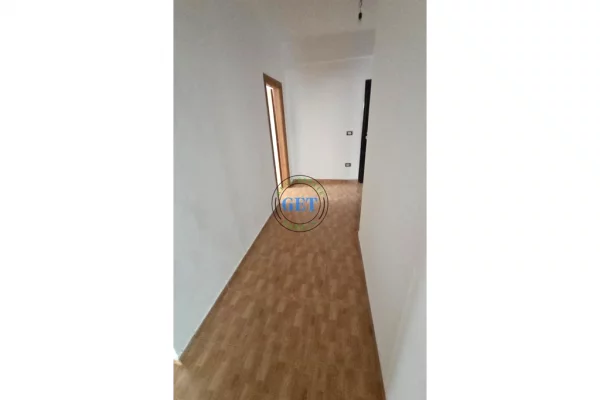 Shtepi me qera Apartament ne Durres, 2+1, Mobilimi E mobiluar, Pagesa 500  Euro.