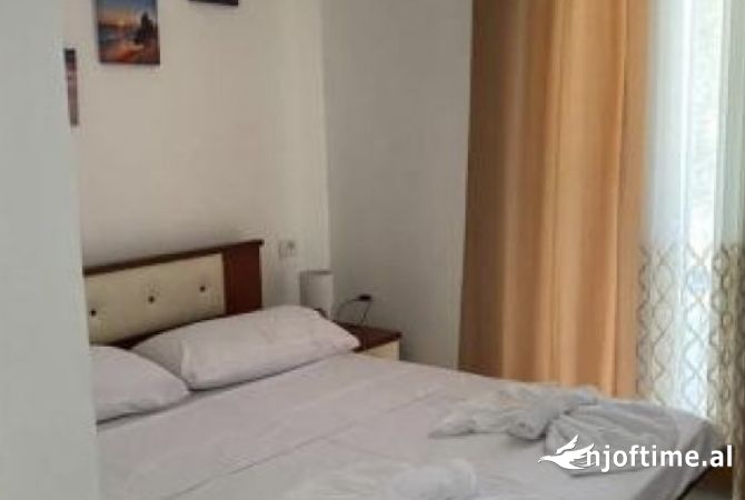 Shitet hotel ne Dhermi -Palase , 100 larg detit Himare