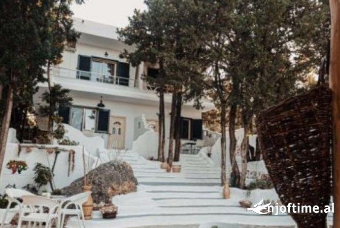 Ambiente Commerciale in Vendita 5+1 a Himara - 2,300,000 Euro