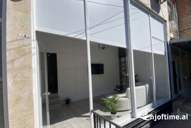 Shiter ambjent biznesi prane Shkolles Baletit Tirane