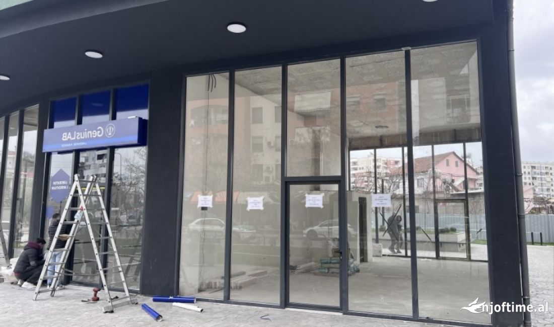 Tirane, shitet ambjent biznesi ME HIPOTEKE Kati 0, 75 m 410.000 Euro