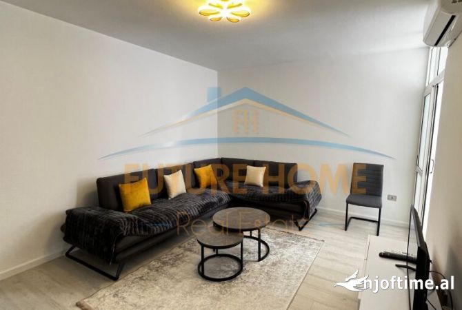Qera, Apartament 1+1 Komuna e Parisit 