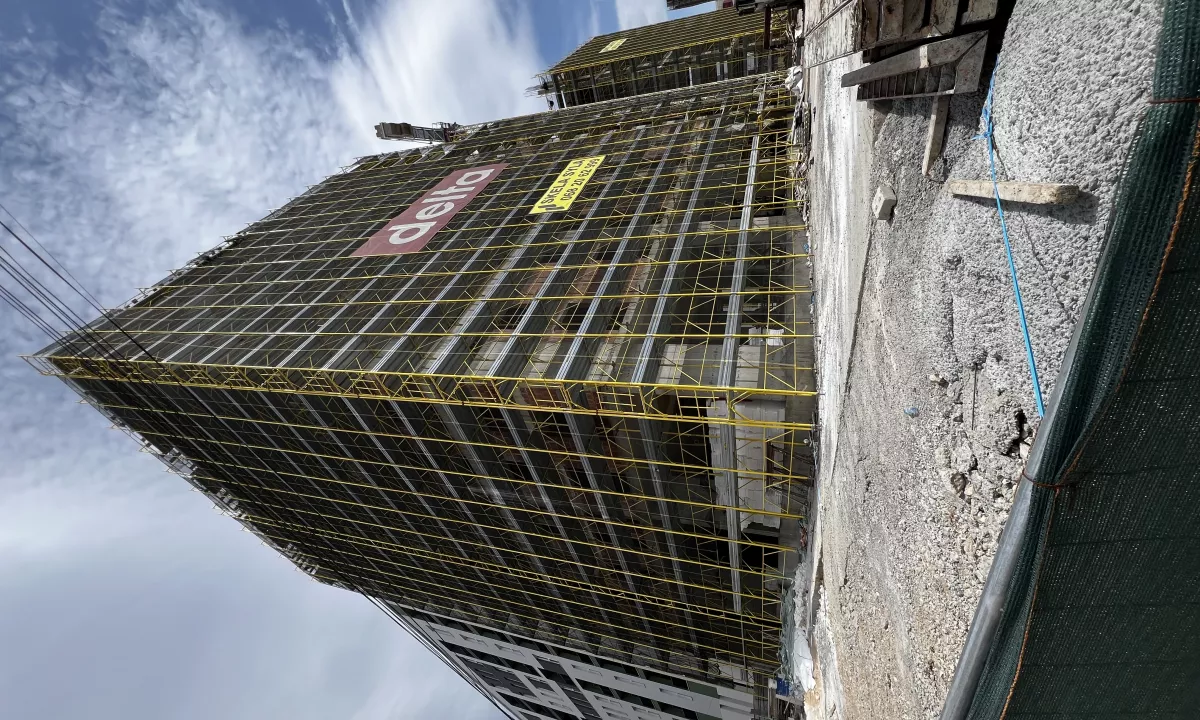 Shtepi ne shitje Apartament ne Tirane, 2+1, Mobilimi Bosh, pa mobiluar, Pagesa 136,000  Euro.