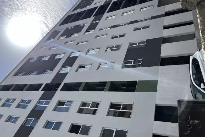 Shtepi ne shitje Apartament ne Tirane, 2+1, Mobilimi Bosh, pa mobiluar, Pagesa 136,000  Euro.