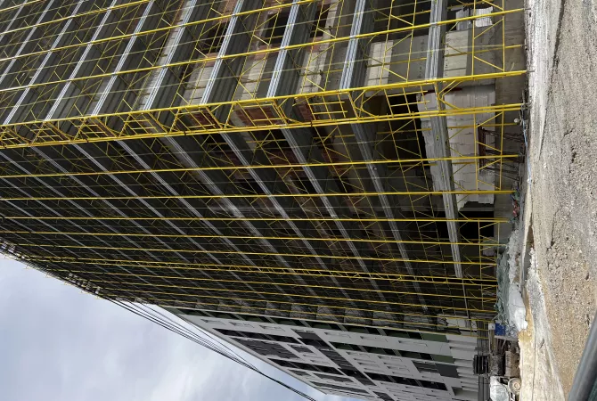 Shtepi ne shitje Apartament ne Tirane, 2+1, Mobilimi Bosh, pa mobiluar, Pagesa 136,000  Euro.