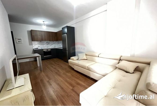 Shtepi ne shitje 2+1 ne Tirane - 93,000 Euro