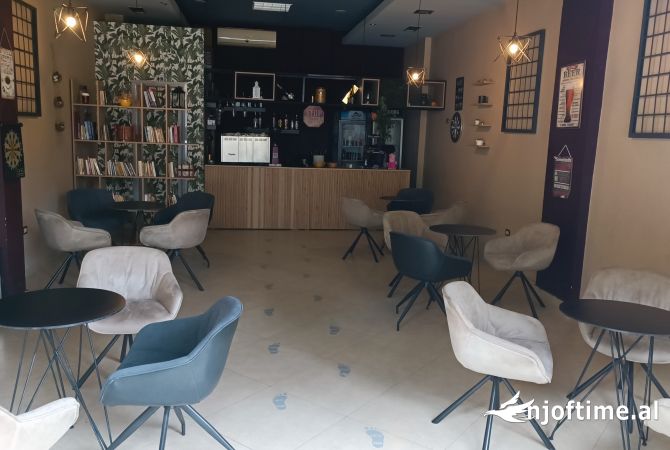 Pajisje biznesi ne shitje ne Berat - 40,000 Leke