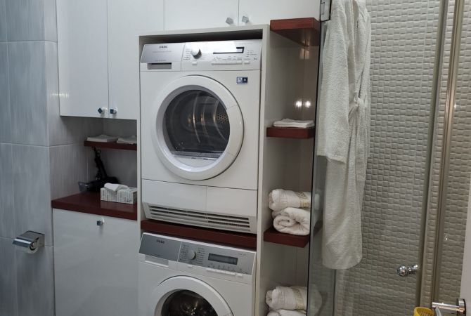 Shtepi me qera Apartament ne Tirane, 2+1, Mobilimi E mobiluar, Pagesa 1,600  Euro.