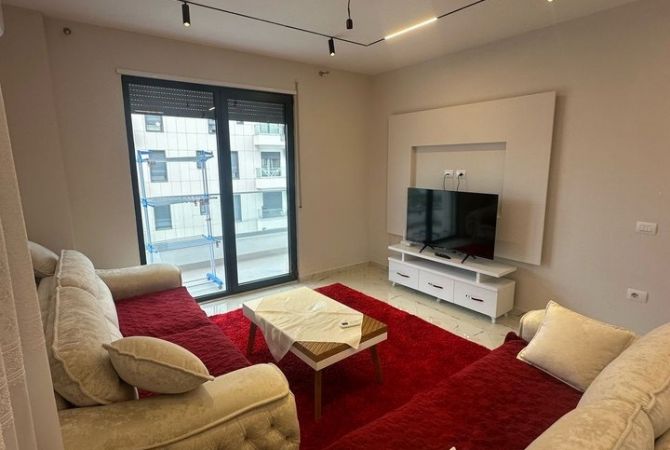 Shtepi me qera Apartament ne Tirane, 2+1, Mobilimi E mobiluar, Pagesa 700  Euro.