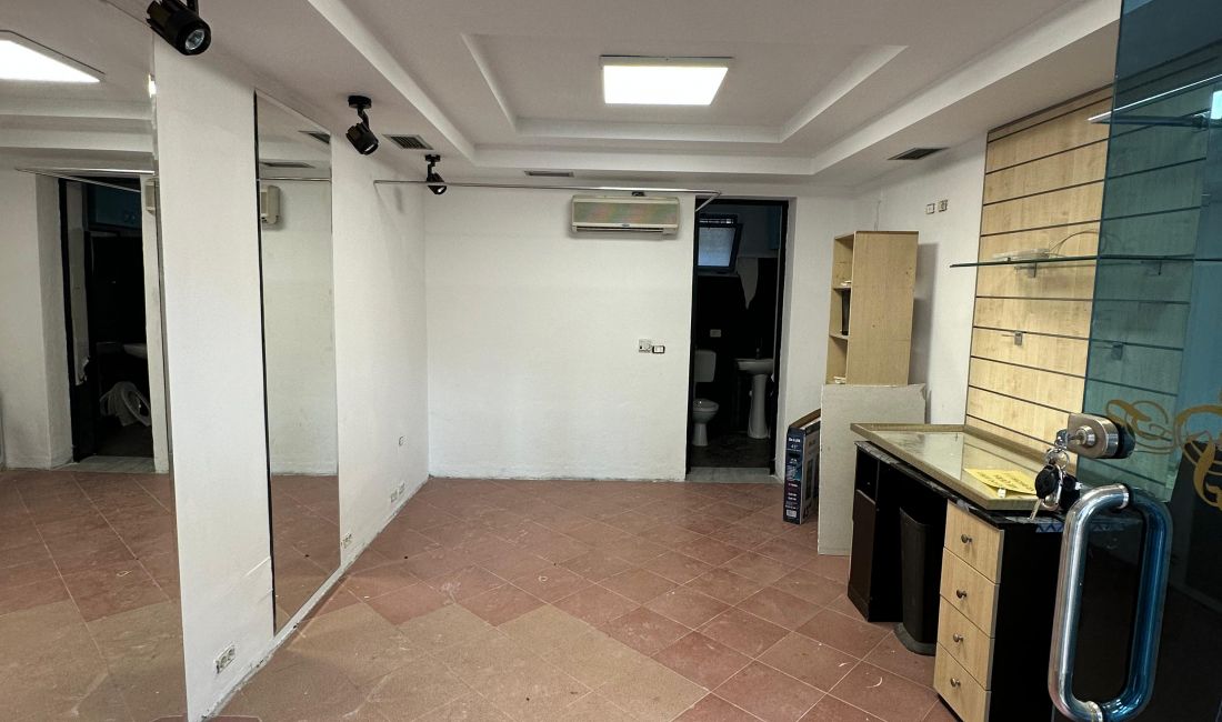 📌Jepet Ambient Biznesi me Qira - Bulevardi Bajram Curri