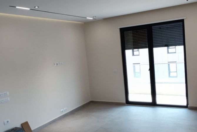Shtepi me qera Apartament ne Tirane, 2+1, Mobilimi Bosh, pa mobiluar, Pagesa 550  Euro.