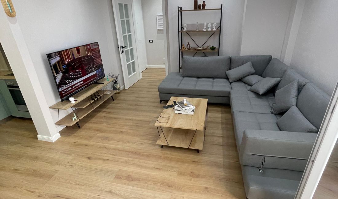 Shtepi me qera Apartament ne Tirane, 2+1, Mobilimi E mobiluar, Pagesa 850  Euro.