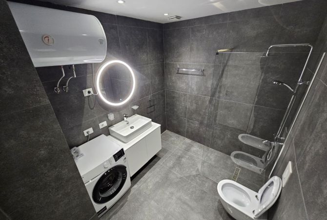 Appartamento in affitto a Tirana 2+1, Arredato