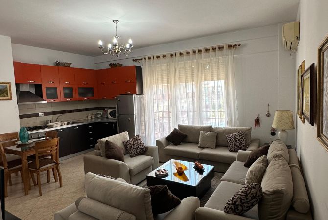 Shtepi me qera Apartament ne Tirane, 1+1, Mobilimi E mobiluar, Pagesa 550  Euro.