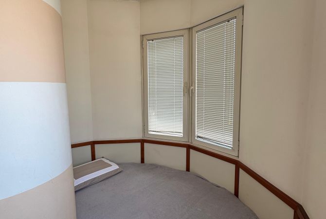 Shtepi me qera Apartament ne Tirane, 1+1, Mobilimi E mobiluar, Pagesa 550  Euro.