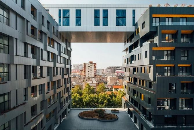 Duplex (2 storey house) for sale in Tirana 3+1, Emty