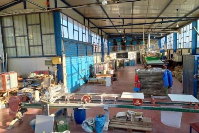 Business Property for Rent 4+1 in Tirana - 2,500 Euro