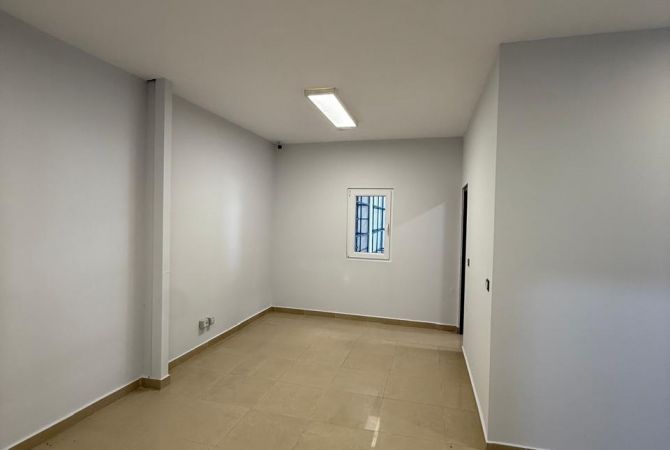 📌Jepet Kapanon me Qira ne Prush -750m2