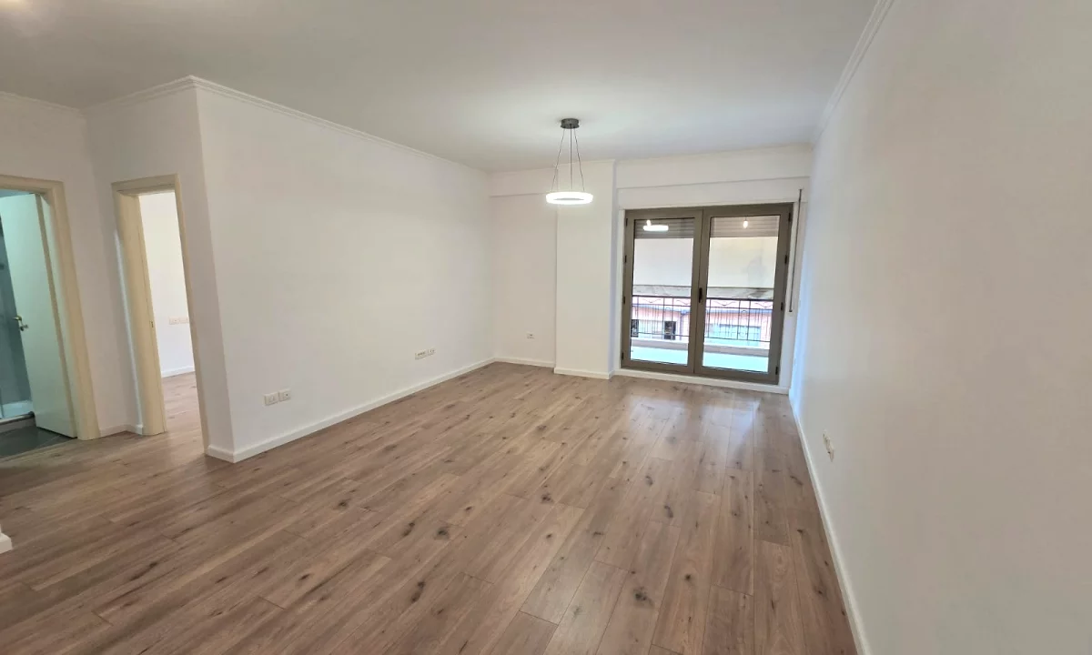 Apartment for sale in Tirana 1+1, Emty