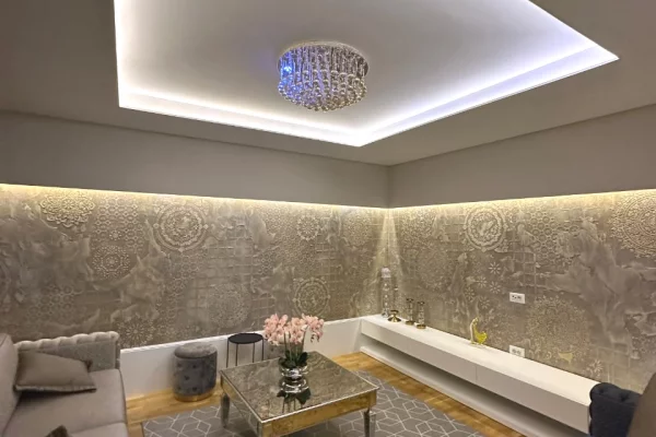 Shtepi me qera Apartament ne Tirane, 3+1, Mobilimi E mobiluar, Pagesa 1,800  Euro.