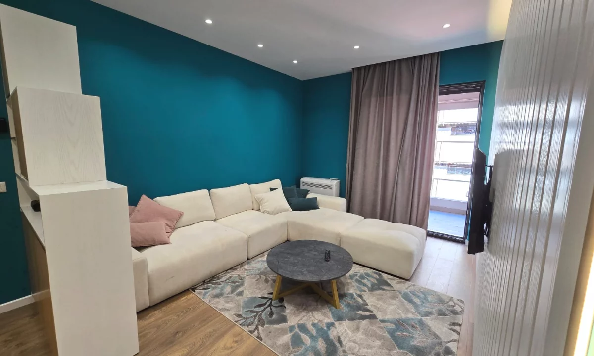 Shtepi me qera Apartament ne Tirane, 1+1, Mobilimi E mobiluar, Pagesa 850  Euro.