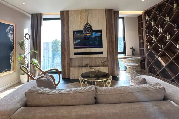Casa in vendita 1+1 a Tirana - 430,000 Euro