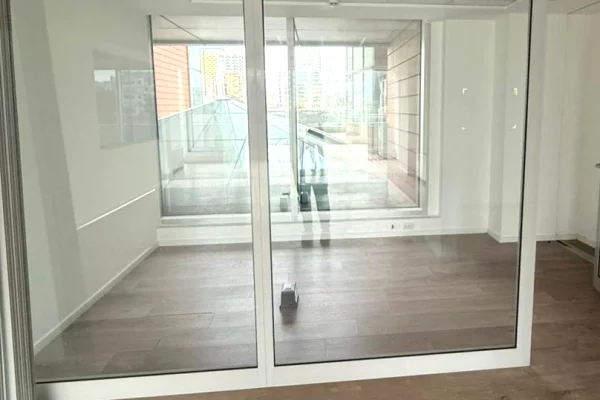 Ambient biznesi me qera 3+1 ne Tirane - 9,150 Euro