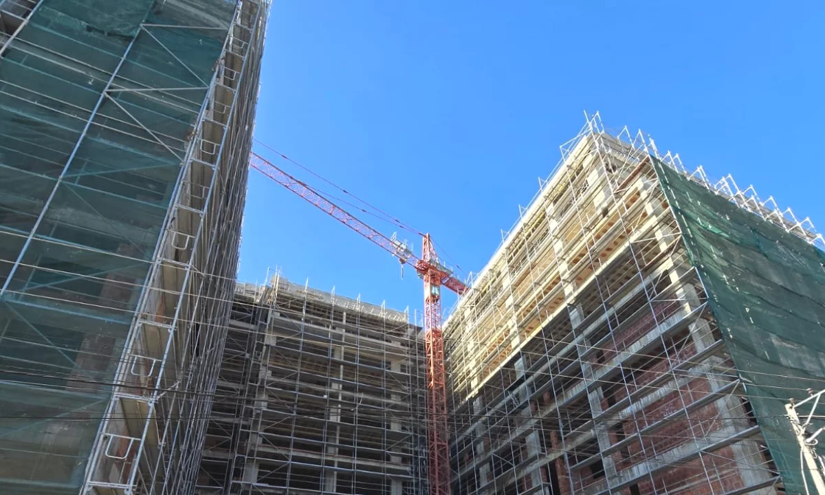 Apartment for sale in Tirana 2+1, Emty